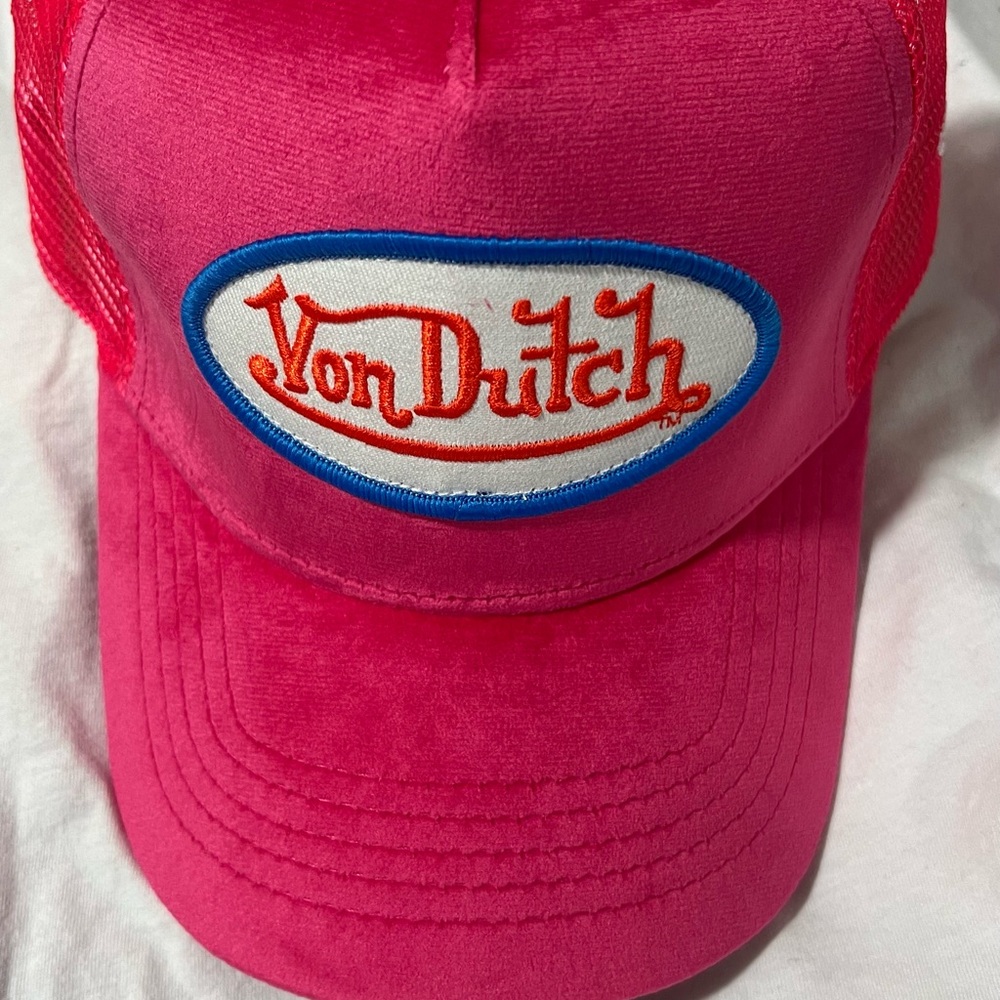 Von Dutch Neon Pink Velvet trucker hat NWT Velour with Hollywood Patch